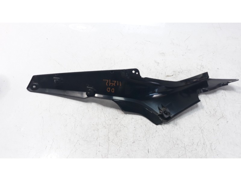 Recambio de moldura para yamaha yzf-r6 referencia OEM IAM BEB2171M  