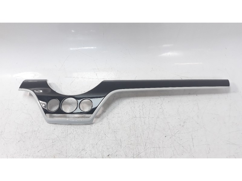 Recambio de moldura para mini countryman (f60) cooper s e all4 referencia OEM IAM 19050710  