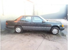 MERCEDES-BENZ CLASE E (W124) BERLINA