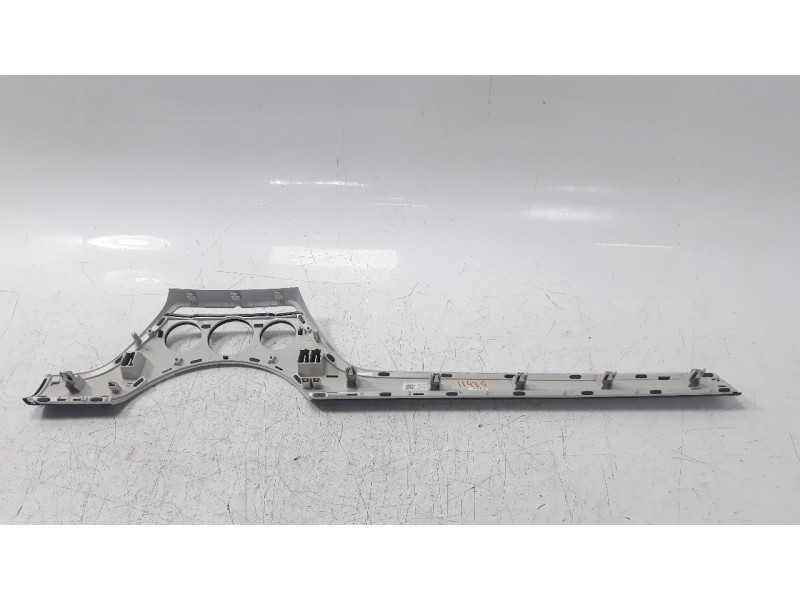 Recambio de moldura para mini countryman (f60) cooper s e all4 referencia OEM IAM 19050710  