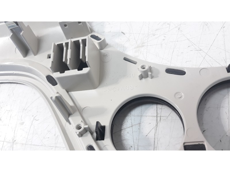 Recambio de moldura para mini countryman (f60) cooper s e all4 referencia OEM IAM 19050710  