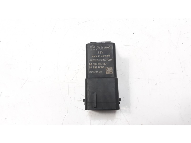 Recambio de rele para citroen c4 picasso referencia OEM IAM 9803299780 51299058A 