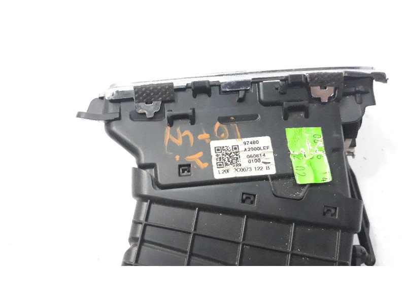Recambio de rejilla aireadora para kia cee´d 1.4 crdi cat referencia OEM IAM 97480A2000  