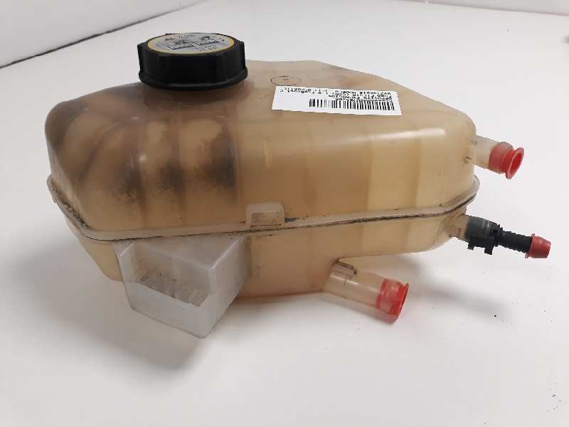 Recambio de deposito expansion para ford fiesta (ccn) 1.0 ecoboost cat referencia OEM IAM 8V218K218  