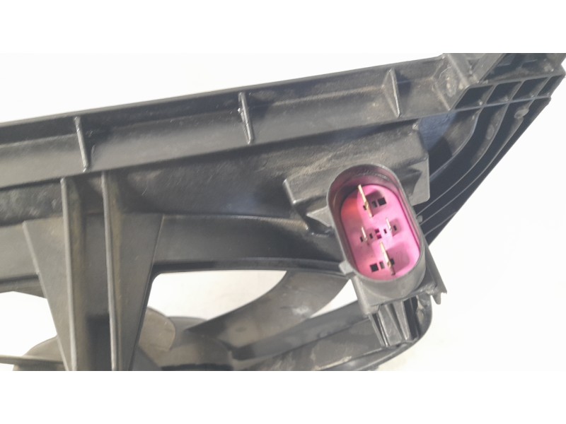 Recambio de electroventilador para hyundai santa fe 2.2 crdi cat referencia OEM IAM 25380S1040  