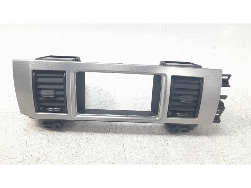 Recambio de rejilla aireadora para jaguar xf 3.0 v6 diesel luxury referencia OEM IAM EX2319K617AA  