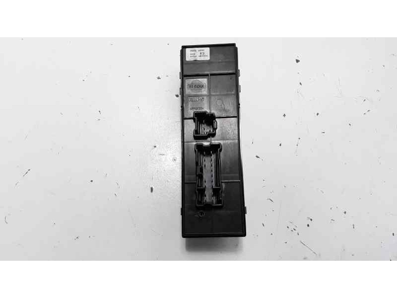 Recambio de mando elevalunas delantero izquierdo para nissan juke (f15) tekna referencia OEM IAM 254011KA5E IA460017HQ 
