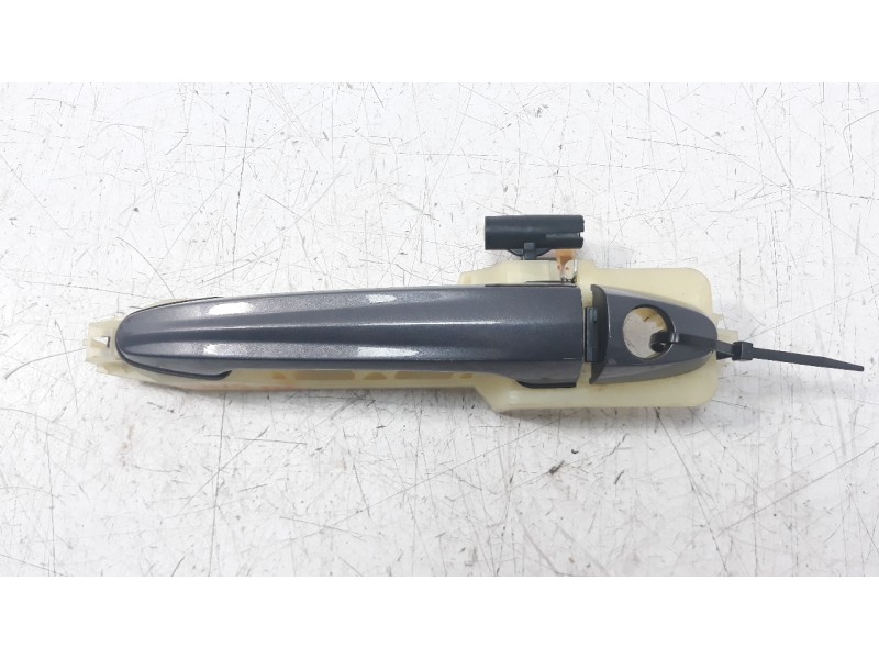 Recambio de maneta exterior delantera izquierda para ssangyong korando 2.2 td cat referencia OEM IAM 7344134000LAK  