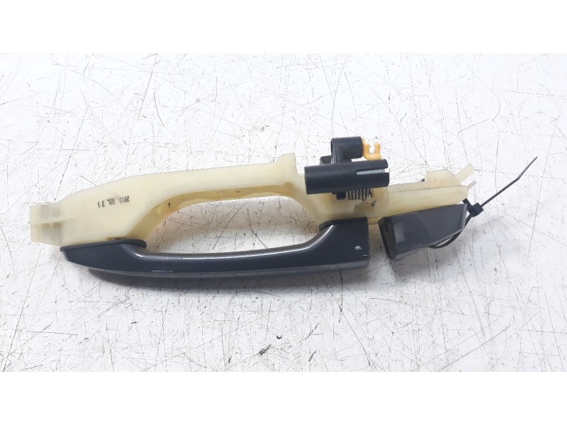 Recambio de maneta exterior delantera izquierda para ssangyong korando 2.2 td cat referencia OEM IAM 7344134000LAK  