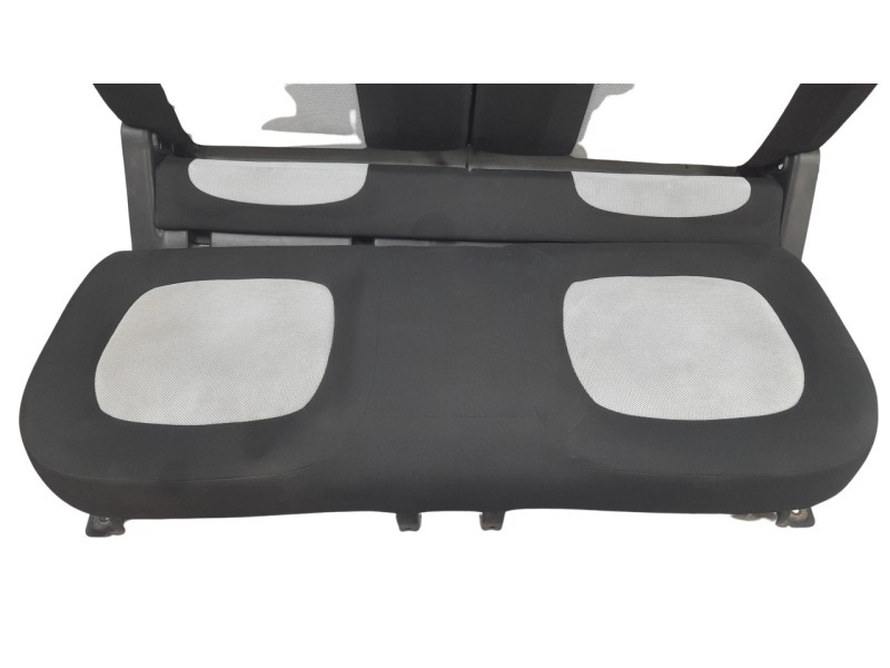 Recambio de asientos traseros para smart forfour referencia OEM IAM A4539202101  