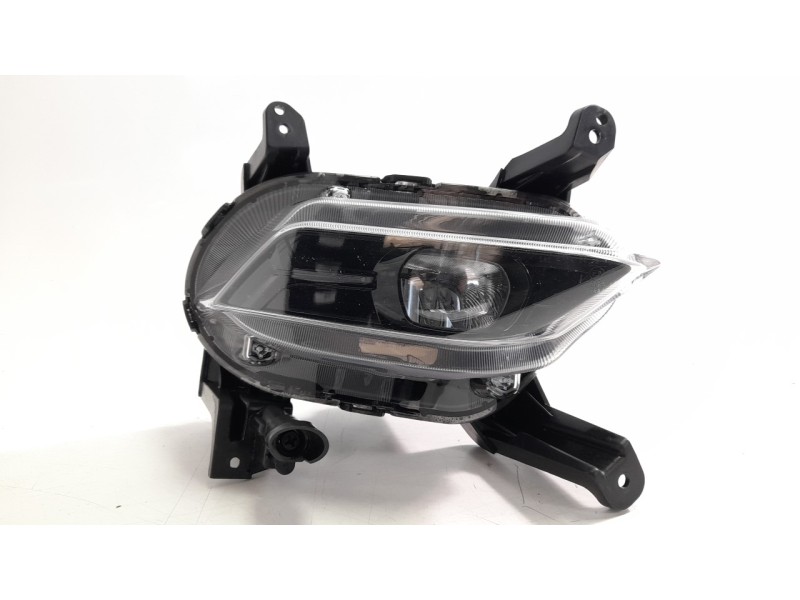 Recambio de faro antiniebla derecho para hyundai santa fe 2.2 crdi cat referencia OEM IAM 92202S1110  