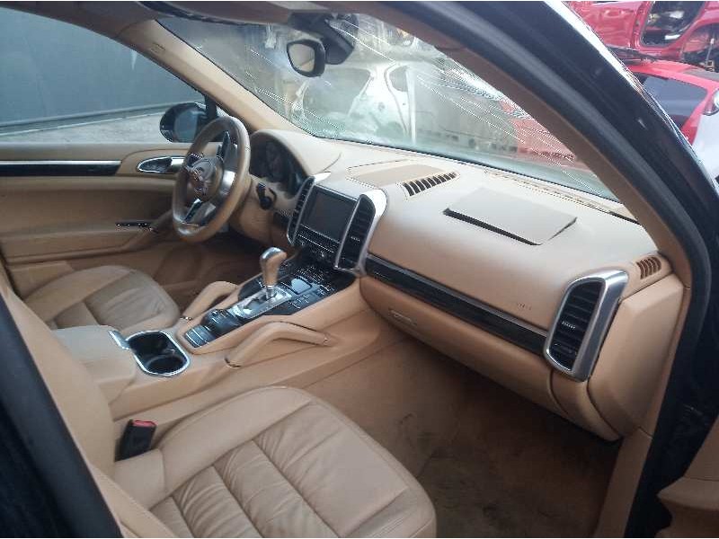 porsche cayenne (typ 92aa) del año 2014