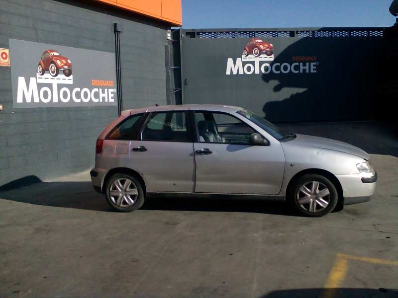 seat ibiza (6k1) del año 2000