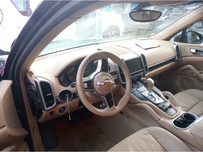 porsche cayenne (typ 92aa) del año 2014