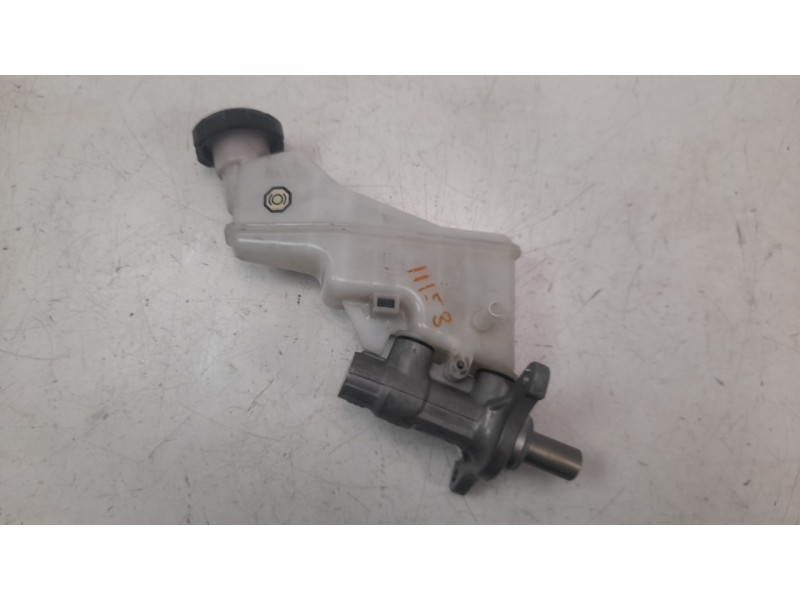 Recambio de bomba freno para kia rio (yb) 1.2 cat referencia OEM IAM 585101W200  
