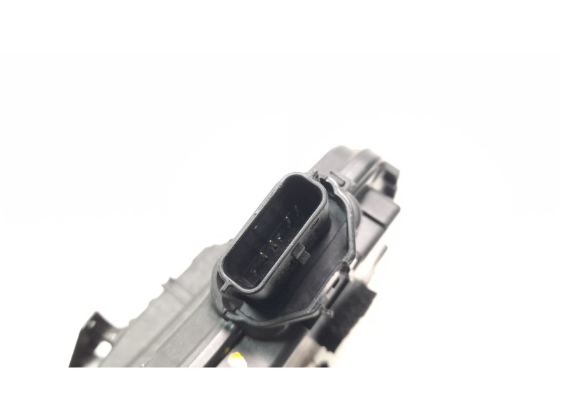 Recambio de cerradura puerta delantera derecha para smart forfour referencia OEM IAM A4537206501  