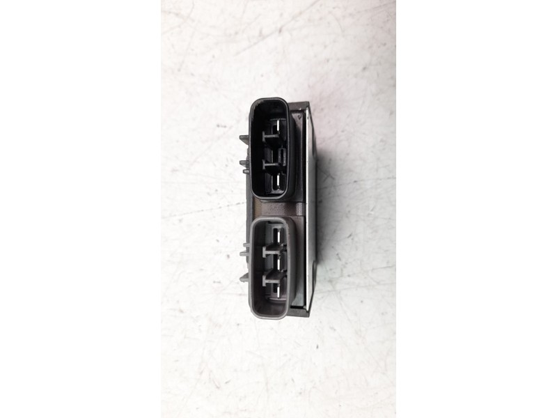 Recambio de modulo electronico para honda cb 650r referencia OEM IAM 31600MKND51  
