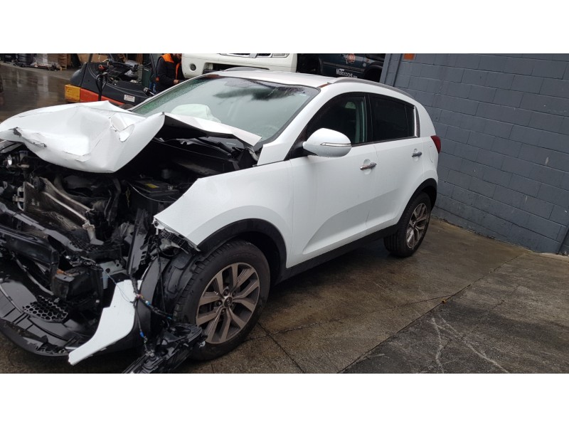 kia sportage del año 2015