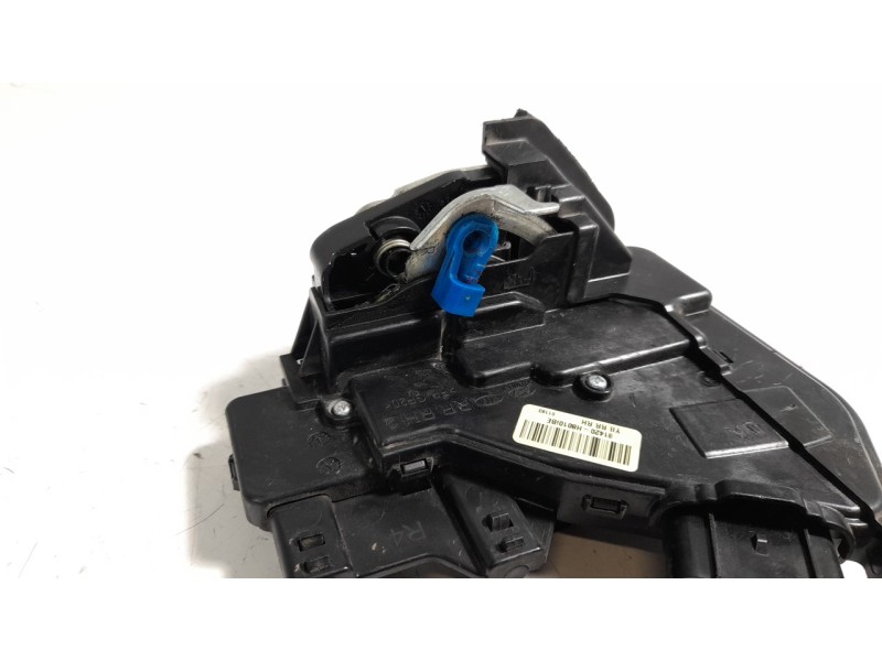 Recambio de cerradura puerta trasera derecha para kia rio (yb) 1.2 cat referencia OEM IAM 81420H8010V  