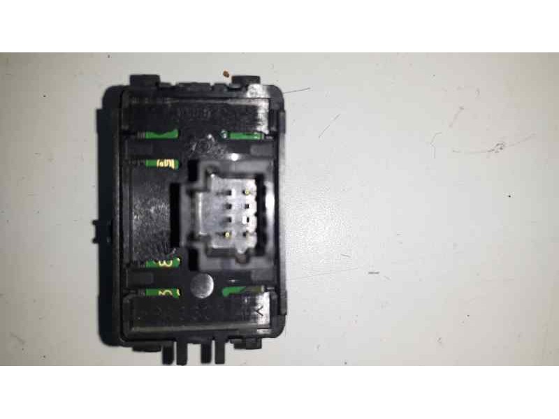 Recambio de interruptor para renault megane iii berlina 5 p dynamique referencia OEM IAM 251450002RA  