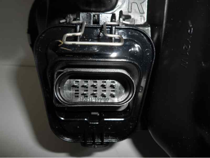 Recambio de faro derecho para volkswagen golf iv berlina (1j1) referencia OEM IAM 1J1941018K 10123211001 VG0344903