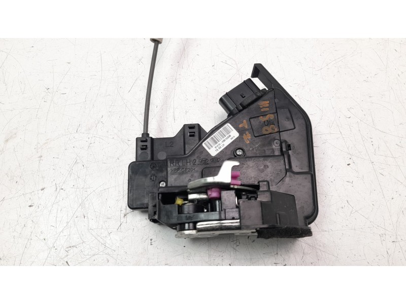 Recambio de cerradura puerta trasera izquierda para kia rio (yb) 1.2 cat referencia OEM IAM 81410H8010  