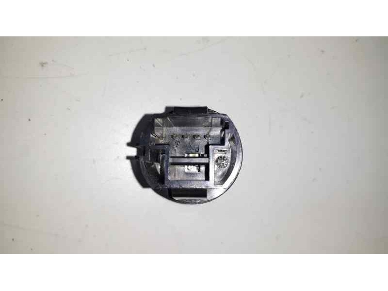 Recambio de interruptor para renault megane iii berlina 5 p dynamique referencia OEM IAM 1927937  