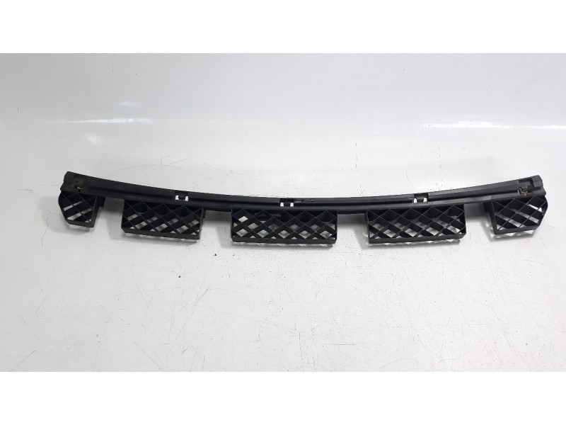 Recambio de refuerzo paragolpes trasero para seat alhambra (711) 1.4 16v tsi referencia OEM IAM 7N0807305A  