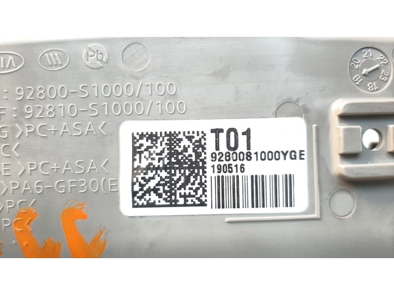 Recambio de luz interior para hyundai santa fe 2.2 crdi cat referencia OEM IAM 92800S1000YGE  