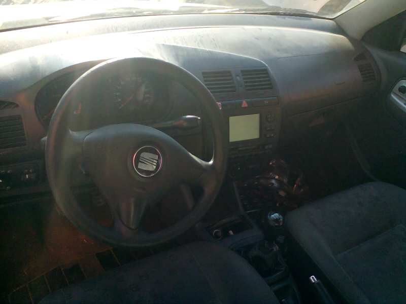 seat ibiza (6k1) del año 2000