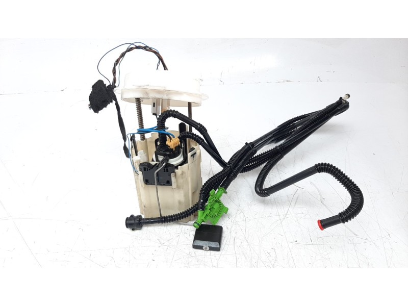 Recambio de bomba combustible para mercedes-benz clase c (w204) coupe c 220 cdi blueefficiency (204.302) referencia OEM IAM A204