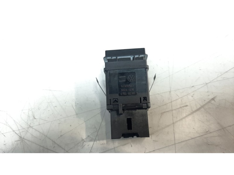 Recambio de interruptor para porsche cayenne (typ 9pa) turbo s referencia OEM IAM 7L5919211B  