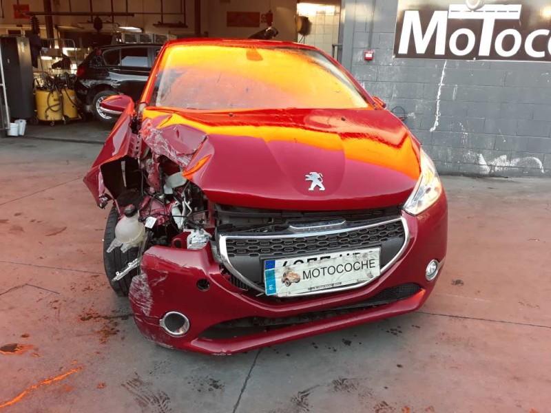 peugeot 208 del año 2013