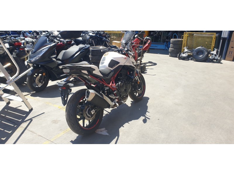 honda cb 750 hornet del año 2023