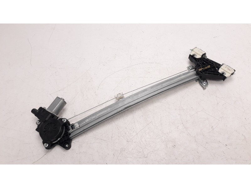 Recambio de elevalunas delantero izquierdo para honda hr-v (..) 1.5 vtec cat referencia OEM IAM 72250T7AJ01  