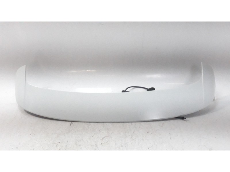 Recambio de aleron trasero para renault clio v 1.5 blue dci diesel fap referencia OEM IAM 960307611R  