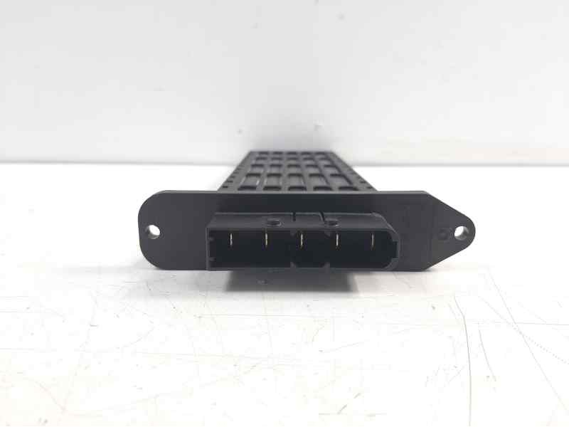 Recambio de resistencia calefaccion para hyundai ix35 classic 2wd referencia OEM IAM 710260390100  