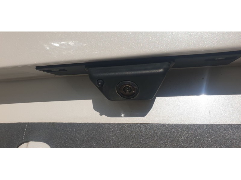 Recambio de camara vision trasera para ford kuga hybrid st-line x referencia OEM IAM LJ6T19G490BA  