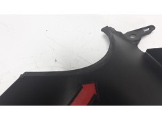 Recambio de moldura para honda cbr 650r referencia OEM IAM 64270MKND100   2