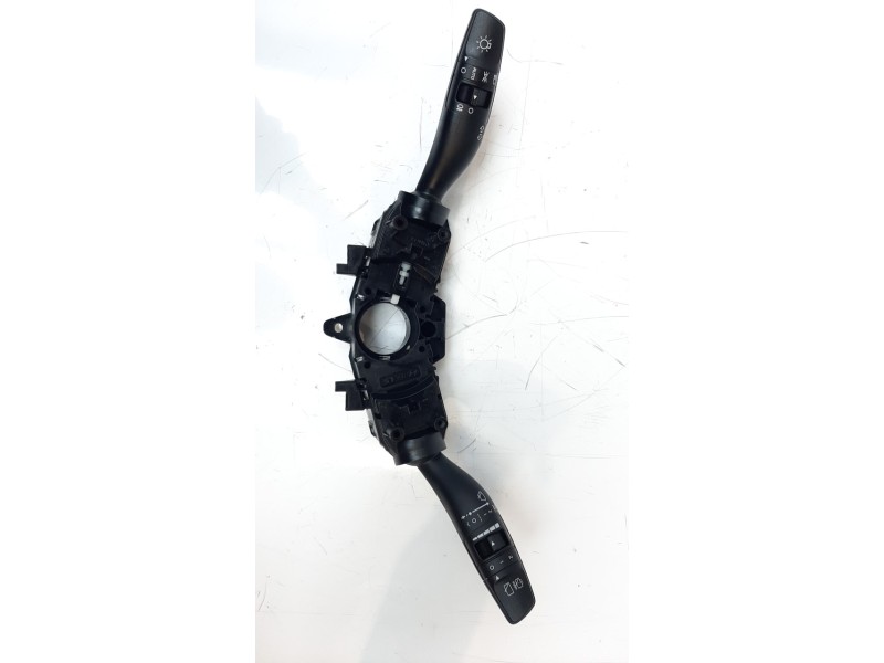 Recambio de mando luces para kia rio (yb) 1.2 cat referencia OEM IAM 93403H8850  