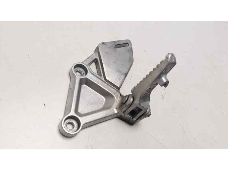 Recambio de estribo para honda cb 650f referencia OEM IAM   