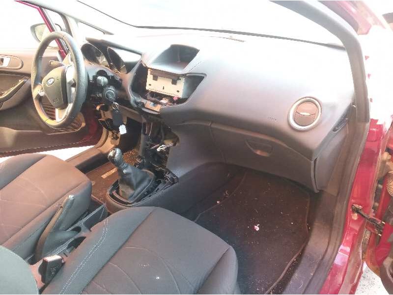 ford fiesta (ccn) del año 2014