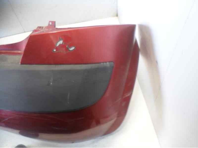 Recambio de paragolpes trasero para renault megane ii berlina 5p confort expression referencia OEM IAM 7701476886 107193810 RN42