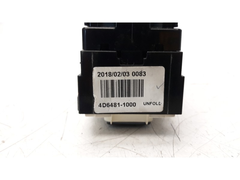 Recambio de mando retrovisor para kia rio (yb) 1.2 cat referencia OEM IAM 4D64811000  