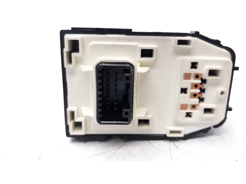 Recambio de mando retrovisor para kia rio (yb) 1.2 cat referencia OEM IAM 4D64811000  