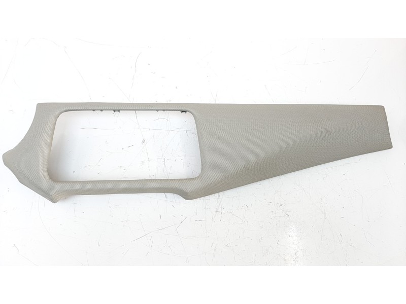 Recambio de moldura para nissan micra v (k14) 1.0 12v cat referencia OEM IAM 684115FA0A  