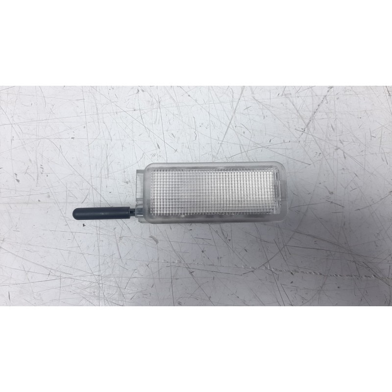 Recambio de luz interior para citroen c3 1.6 blue-hdi fap referencia OEM IAM PA6MX30  