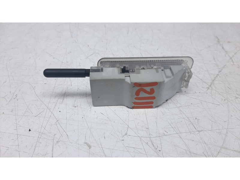 Recambio de luz interior para citroen c3 1.6 blue-hdi fap referencia OEM IAM PA6MX30  