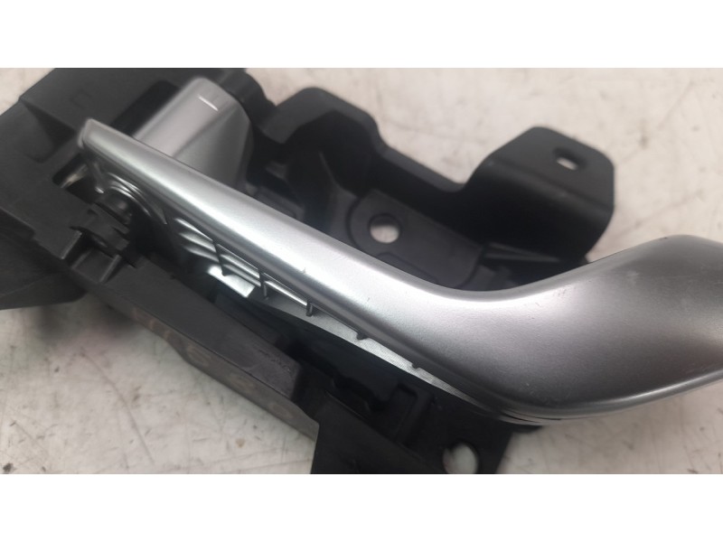 Recambio de maneta interior trasera izquierda para kia rio (yb) 1.2 cat referencia OEM IAM 83613N7000  