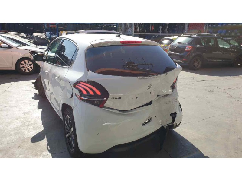 peugeot 208 del año 2018